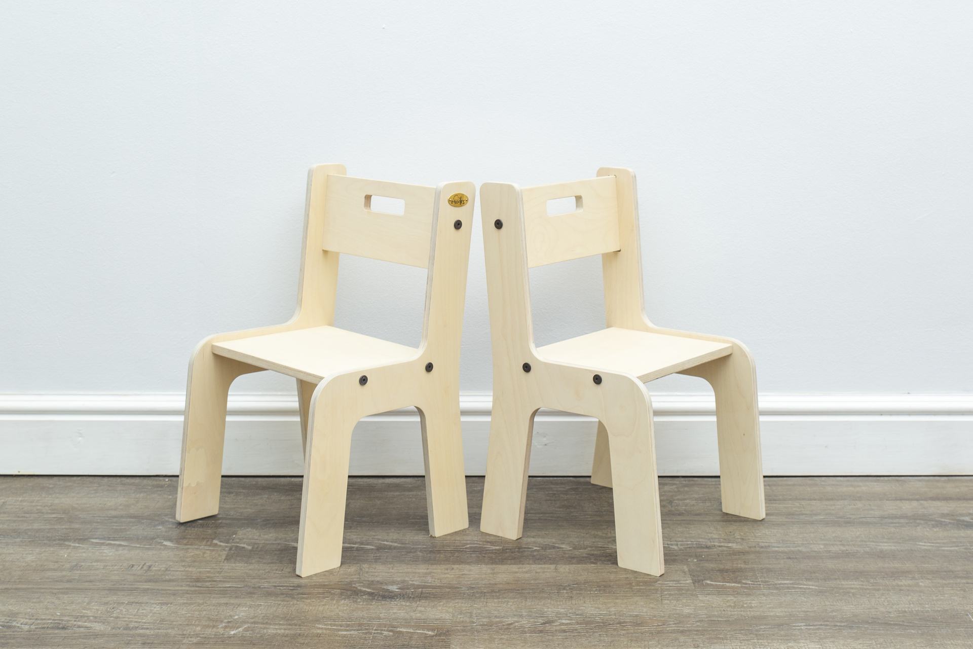 Moiks Chairs Moiks Chairs