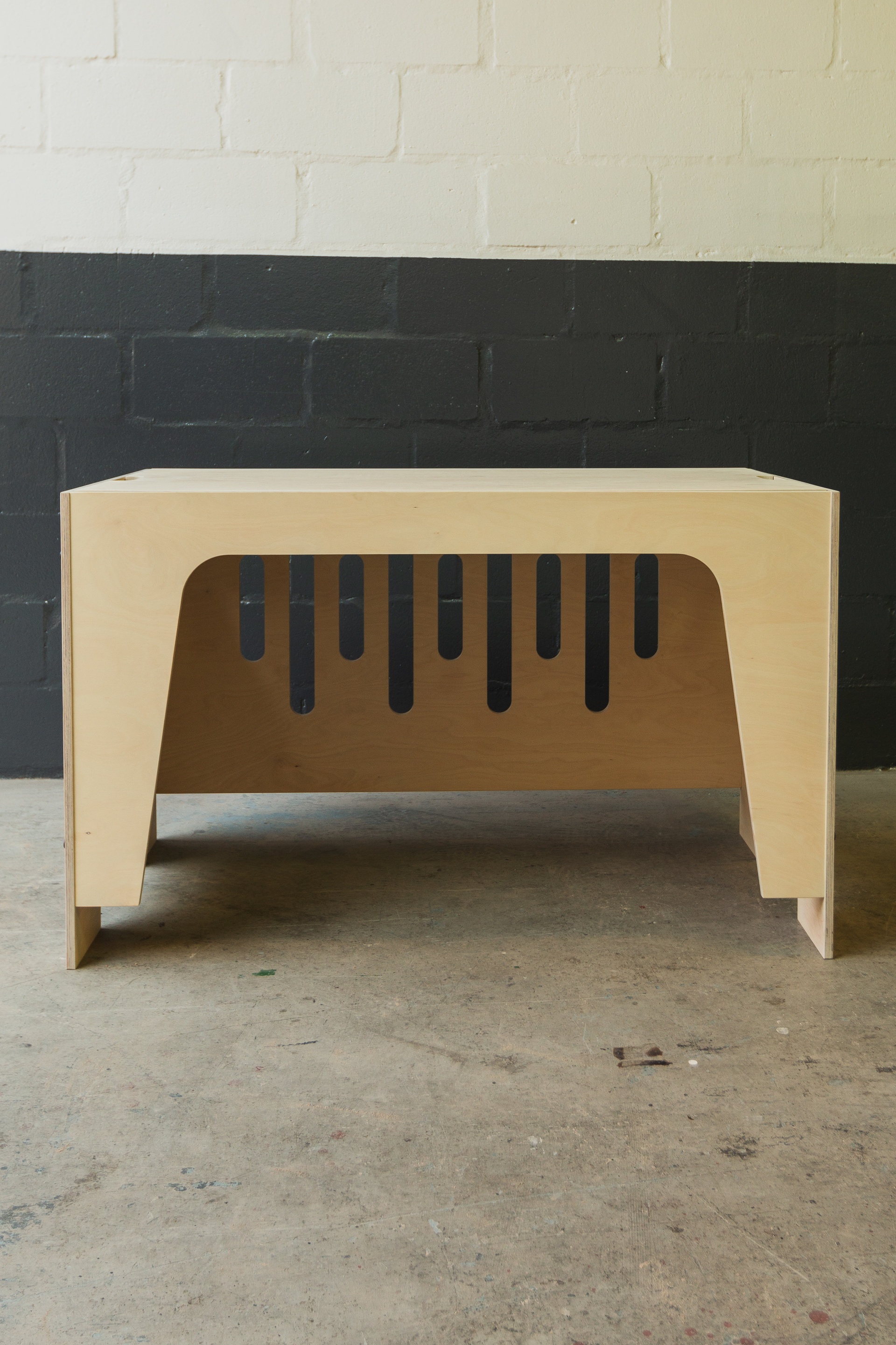 Moiks 3-In-1 Table Moiks 3-In-1 Table